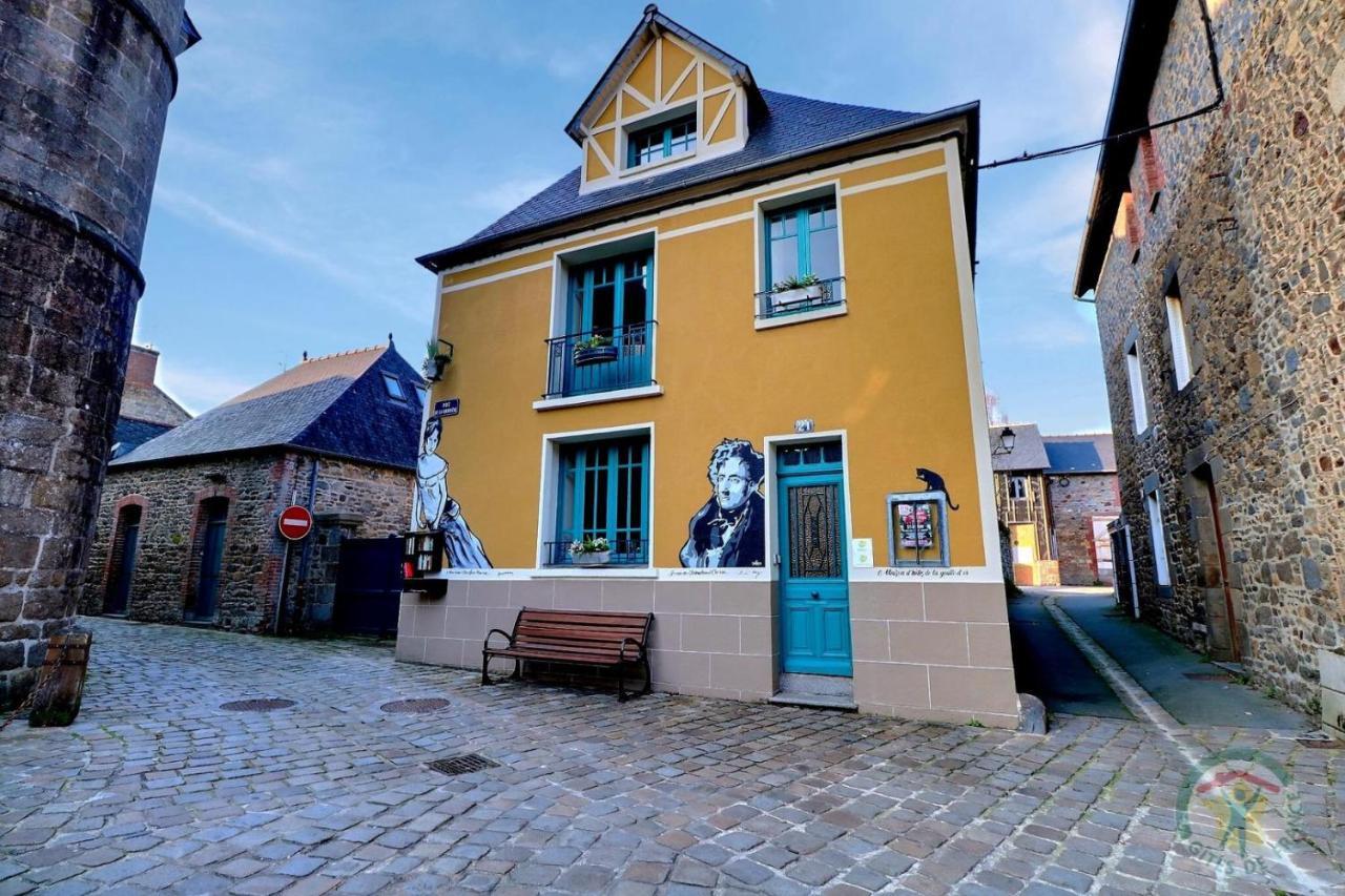 La Goutte D'Or Bed & Breakfast Combourg Eksteriør bilde